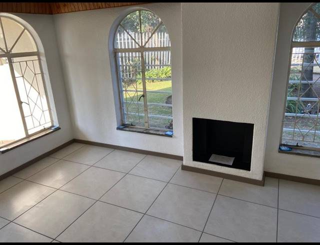 3 BEDROOM HOUSE FOR SALE IN WITFIELD